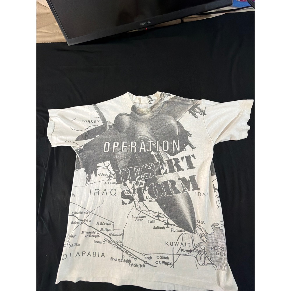 Vintage 1991 Operation Desert Storm All Over Print T-Shirt XL Made in USA 90s